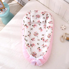 Baby Nest for Co Sleeping Newborn Baby Lounger Cotton Breathable Adjustable Baby Crib in Bed Portable