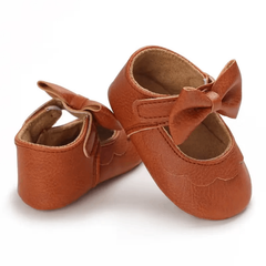 Leather Baby Shoes for Girls – Soft Sole Princess Sandals with Bow