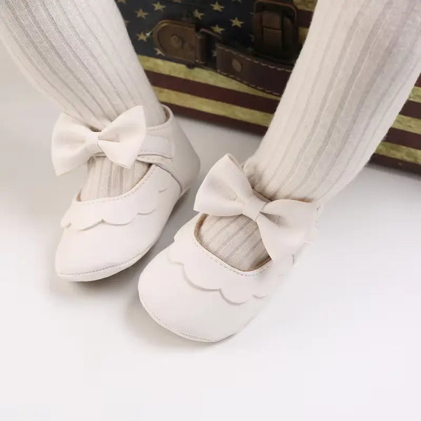 Leather Baby Shoes for Girls – Soft Sole Princess Sandals with Bow