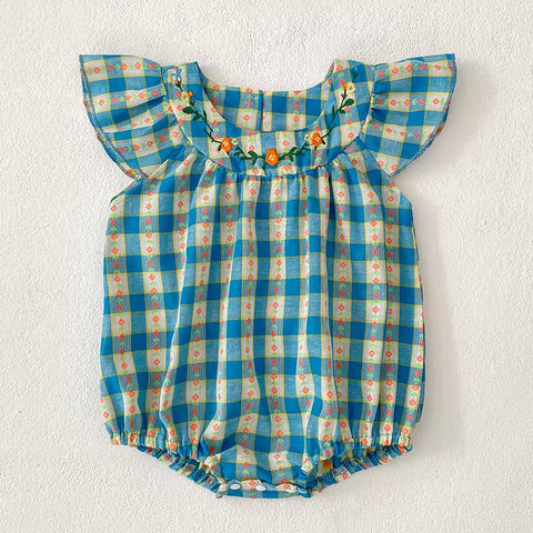 b109-blue