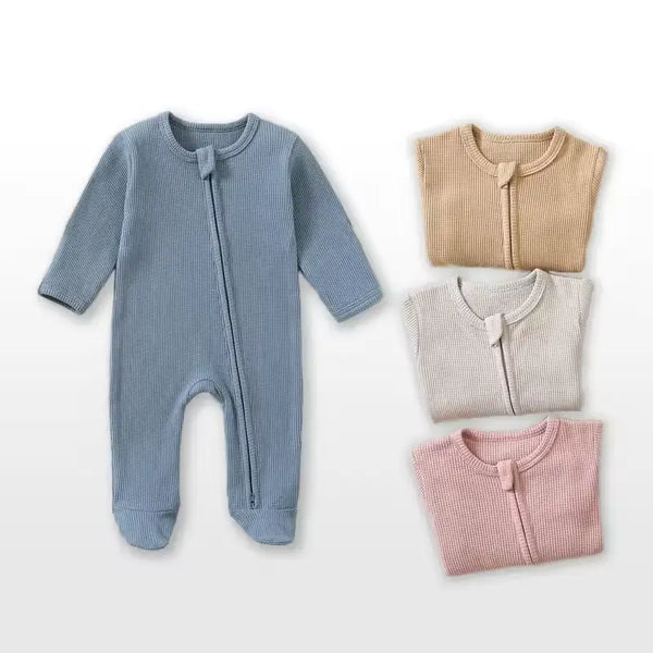 Organic Cotton Baby Romper with Zipper – Footed Long-Sleeve Sleepsuit