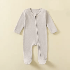 Organic Cotton Baby Romper with Zipper – Footed Long-Sleeve Sleepsuit