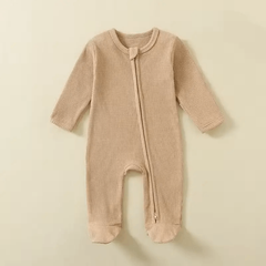 Organic Cotton Baby Romper with Zipper – Footed Long-Sleeve Sleepsuit